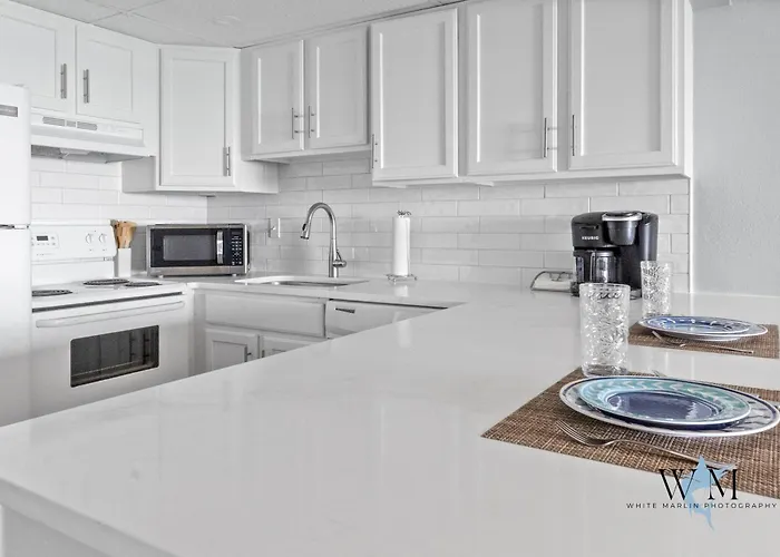 Oceanfront 2-bedroom In Ocean City, Md Perfect For Relaxing Getaways Apartment *